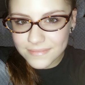 Meet your Posher, Brandi